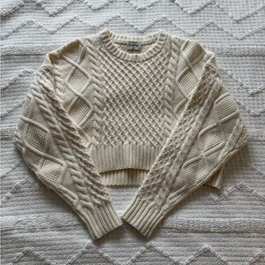 Aritzia Sunday Best Peggy Cropped Sweater
